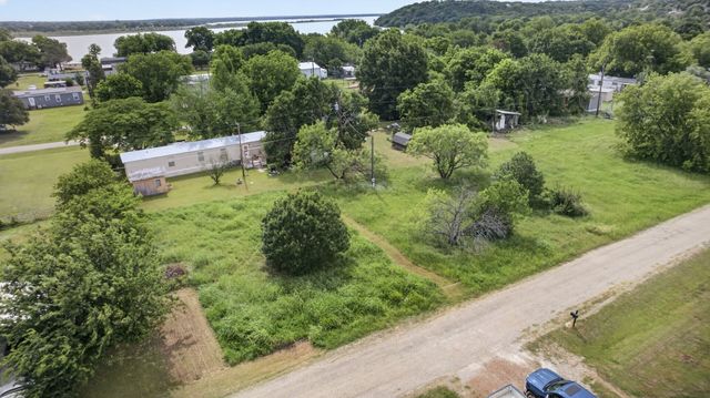 5429 Highview Drive, Granbury, TX 76048