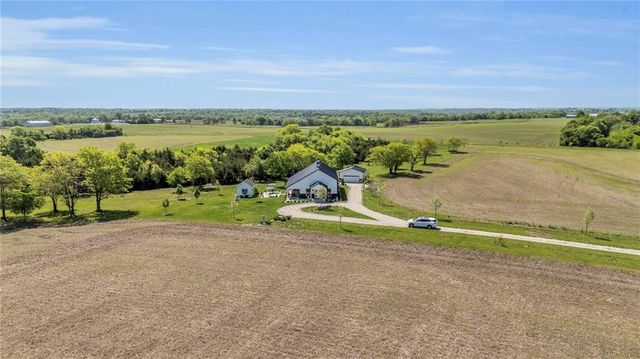 36987 Somerset Road, Lacygne, KS 66040