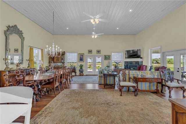 36987 Somerset Road, Lacygne, KS 66040