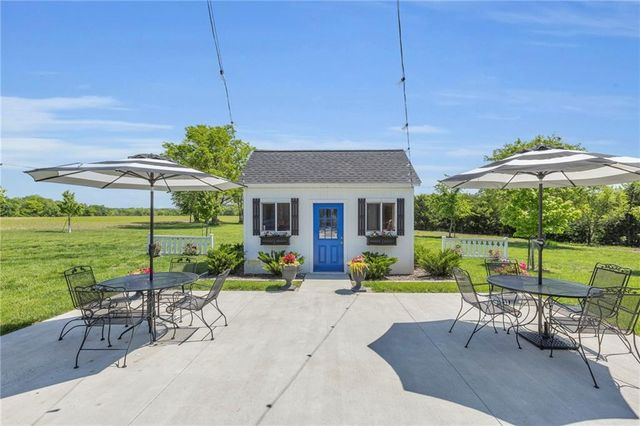 36987 Somerset Road, Lacygne, KS 66040