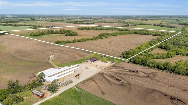 36987 Somerset Road, Lacygne, KS 66040