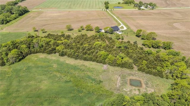 36987 Somerset Road, Lacygne, KS 66040