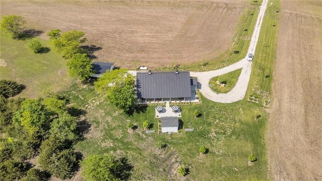 36987 Somerset Road, Lacygne, KS 66040