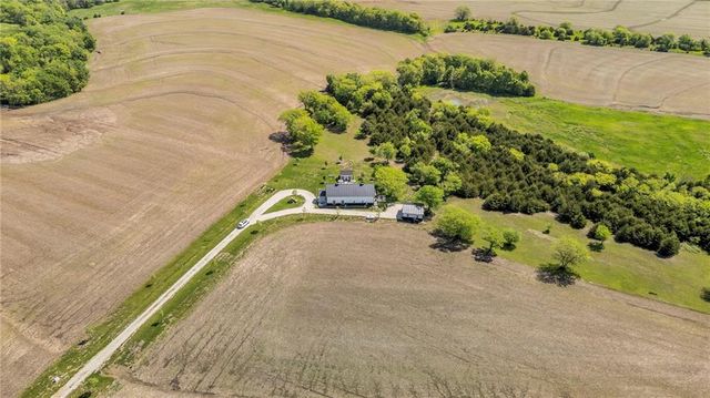 36987 Somerset Road, Lacygne, KS 66040