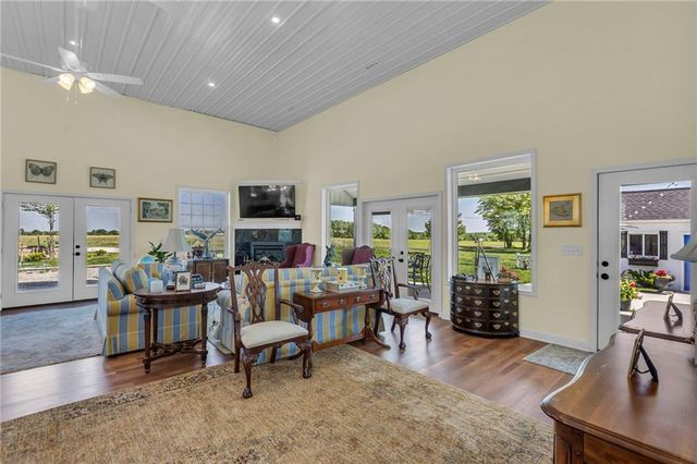 36987 Somerset Road, Lacygne, KS 66040