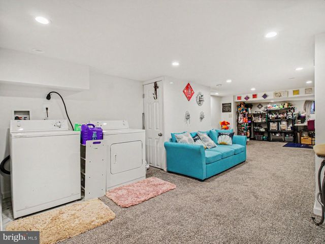 2517 ROBB ST, Baltimore, MD 21218