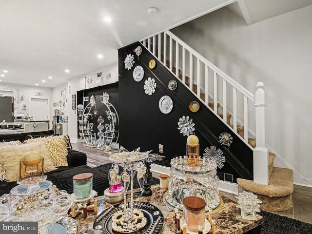 2517 ROBB ST, Baltimore, MD 21218