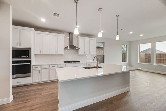 5708 Ferrers Drive, Celina, TX 76227