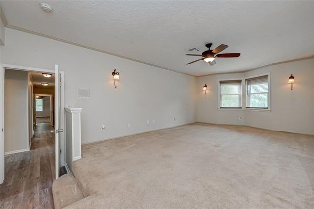 8515 Twelve Oaks Drive, Texas City, TX 77591