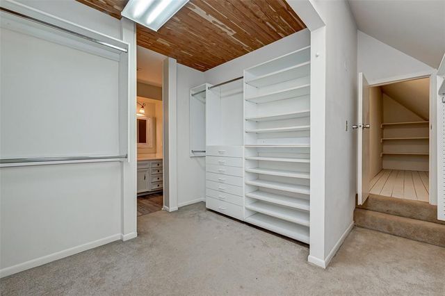 8515 Twelve Oaks Drive, Texas City, TX 77591