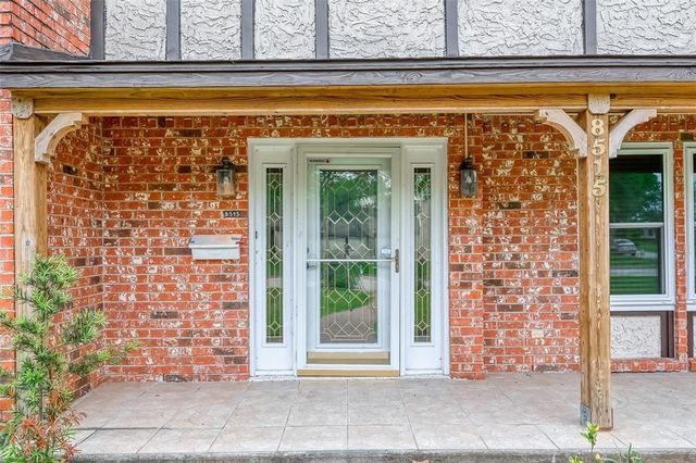 8515 Twelve Oaks Drive, Texas City, TX 77591