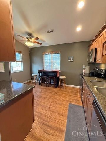 621 Covedale Avenue, Delhi Twp, OH 45238