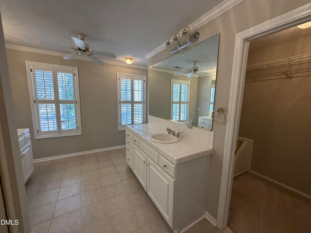 110 Redbay Lane, Clayton, NC 27527