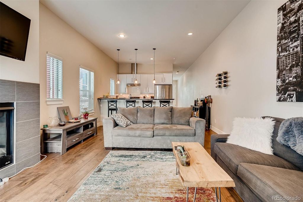 538 S Lincoln Street, Denver, CO 80209