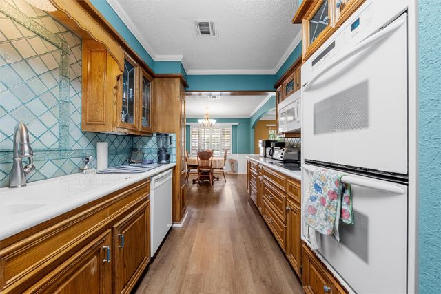 3230 Village Park Drive, Waco, TX 76708