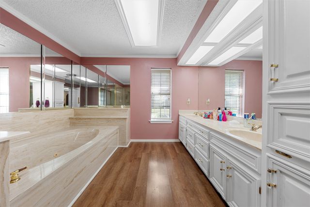 3230 Village Park Drive, Waco, TX 76708