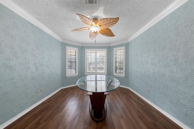 3230 Village Park Drive, Waco, TX 76708