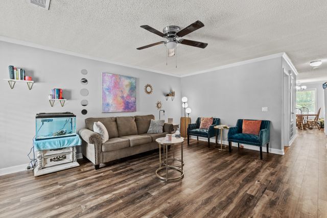 25 Lasalle St., Hattiesburg, MS 39402