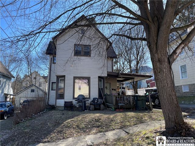 6 Hedges Avenue, Jamestown, NY 14701