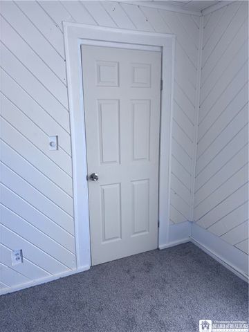 6 Hedges Avenue, Jamestown, NY 14701