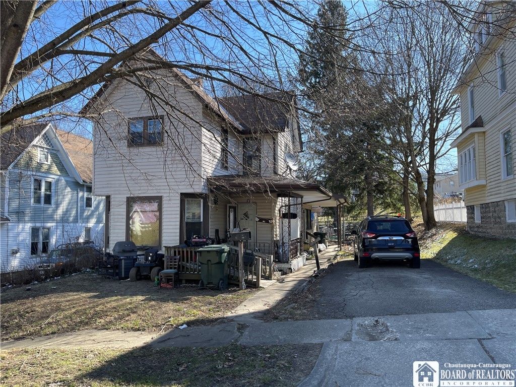 6 Hedges Avenue, Jamestown, NY 14701