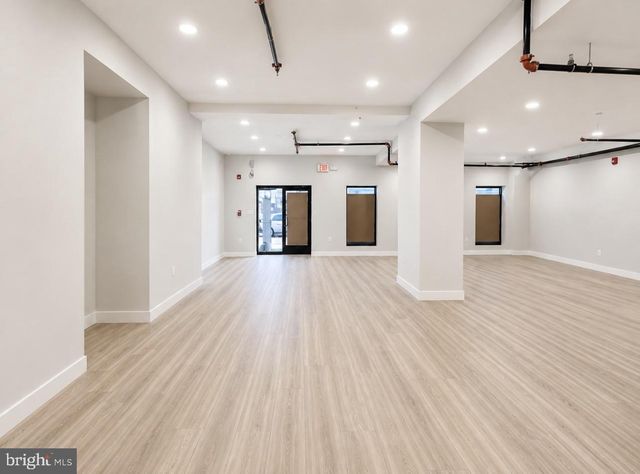 5001-00 FRANKFORD AVE, Philadelphia, PA 19124