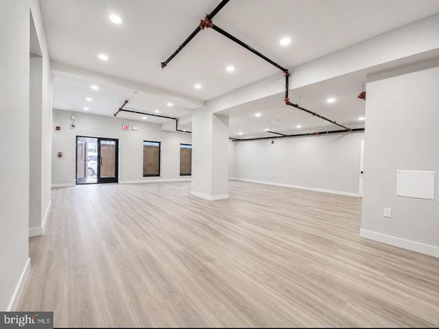 5001-00 FRANKFORD AVE, Philadelphia, PA 19124