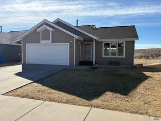 1107 FIELD VIEW DR, Rapid City, SD 57701
