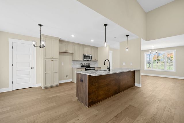 1888 Flats Road, Cunningham, TN 37052