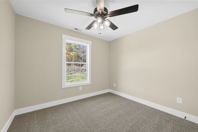 1888 Flats Road, Cunningham, TN 37052