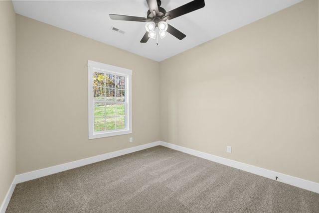 1888 Flats Road, Cunningham, TN 37052