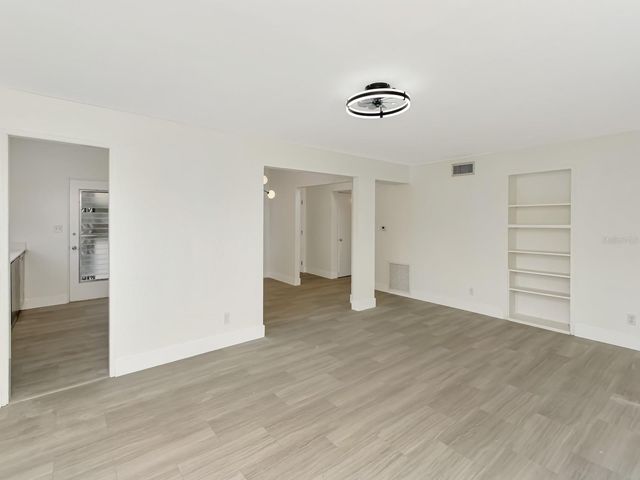342 BOYLSTON AVENUE, Daytona Beach, FL 32118