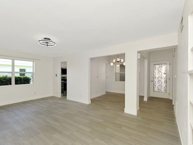 342 BOYLSTON AVENUE, Daytona Beach, FL 32118