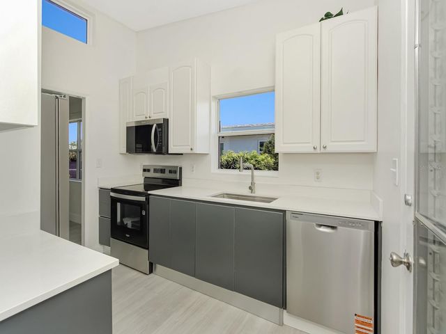 342 BOYLSTON AVENUE, Daytona Beach, FL 32118