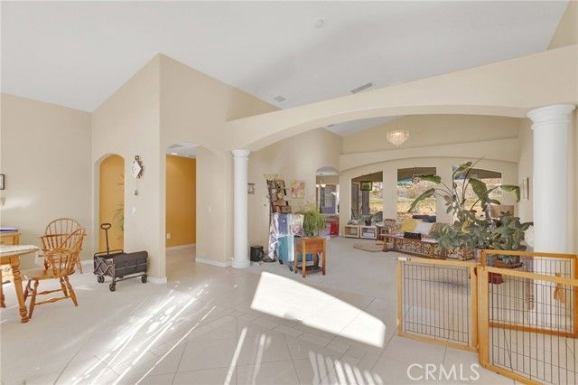 24040 Cuyama, Apple Valley, CA 92307