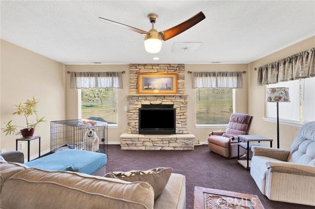 24040 Cuyama, Apple Valley, CA 92307