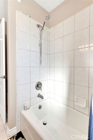 24040 Cuyama, Apple Valley, CA 92307