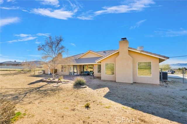 24040 Cuyama, Apple Valley, CA 92307