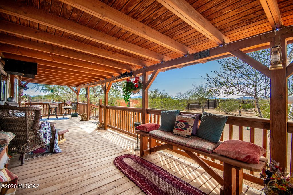 15330 W Magee Road, Marana, AZ 85653