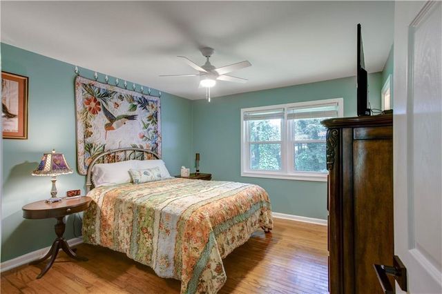 48 Trina Avenue NE, Kennesaw, GA 30144