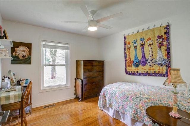 48 Trina Avenue NE, Kennesaw, GA 30144