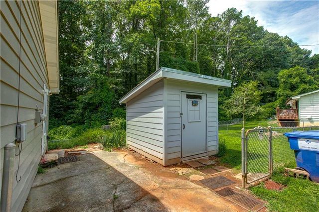 48 Trina Avenue NE, Kennesaw, GA 30144