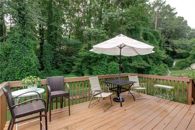 48 Trina Avenue NE, Kennesaw, GA 30144