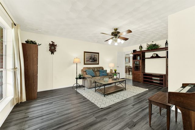 2704 Belhaven Drive, Mesquite, TX 75150