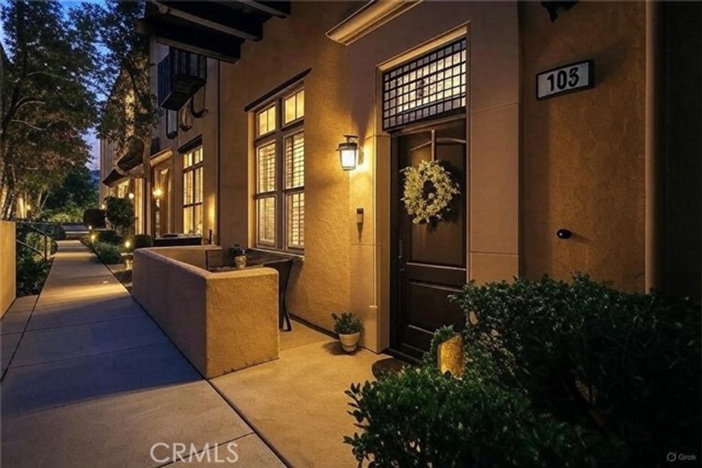 4445 Owens Street 105, Corona, CA 92883