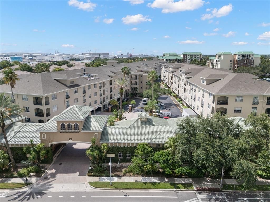 501 KNIGHTS RUN AVENUE 2314, Tampa, FL 33602