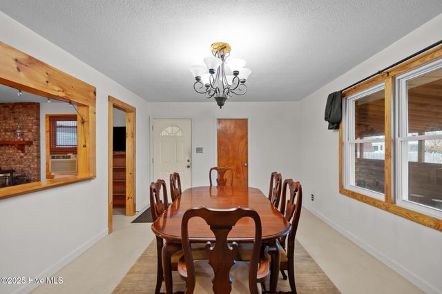 103 Bridle Path Road, Goldsboro, NC 27534