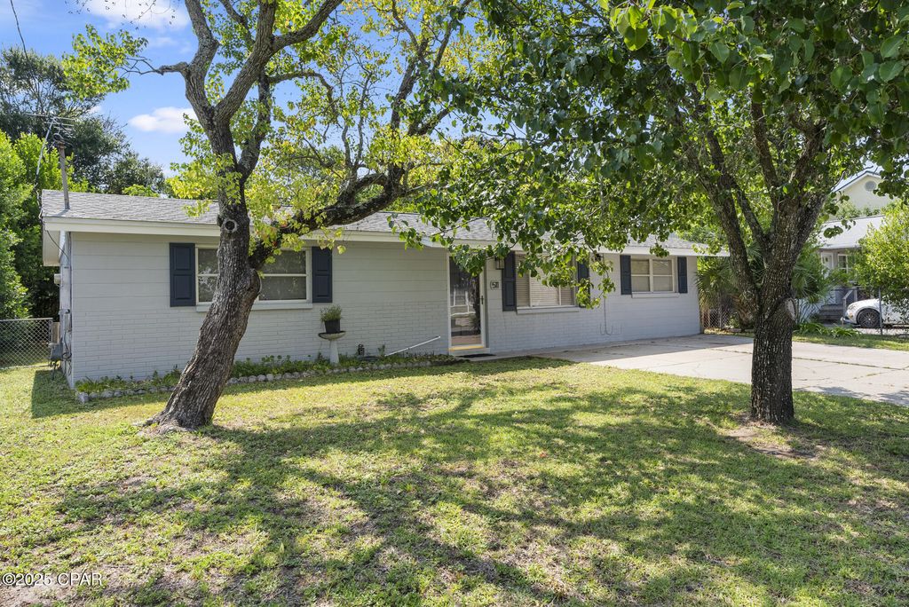 511 Wisteria Street, Panama City Beach, FL 32407