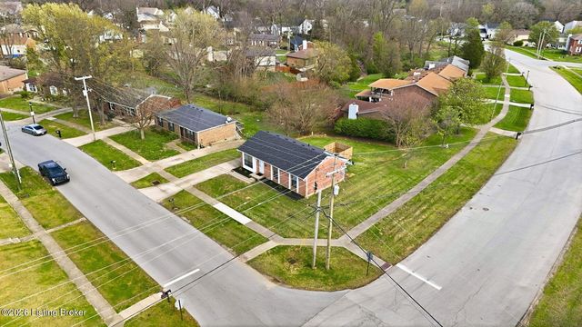 4319 Chenwood Ln, Louisville, KY 40299