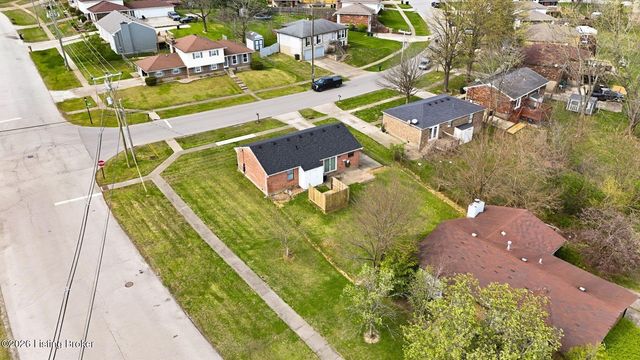 4319 Chenwood Ln, Louisville, KY 40299